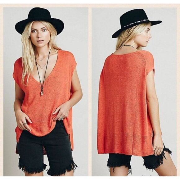 Free People Easy Tea sweater, sleeveless, v-neck, persimmon color, XS - Picture 1 of 11